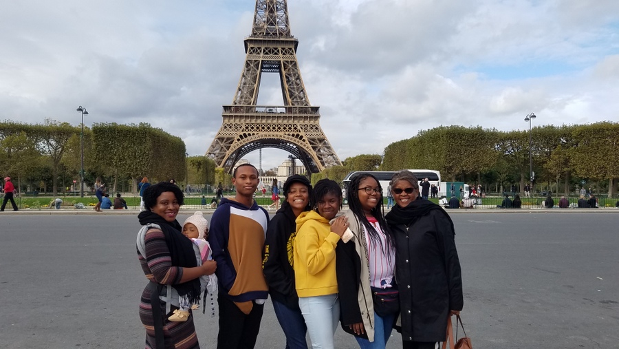 CedarBridge Academy Students Visit France (2)