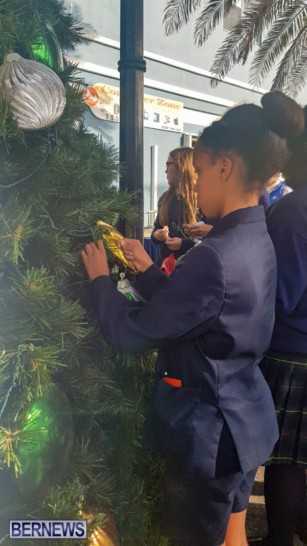 Hamilton Christmas Tree Decorating Bermuda, December 6 2019-07-16