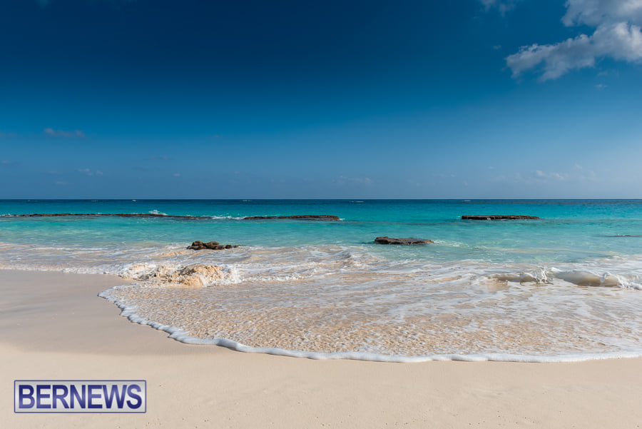 553 - There's nothing quite as stunning as a Bermuda beach in winter