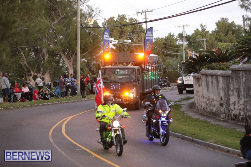 MarketPlace Driving Christmas Parade Nov 29 2020 Bermuda (3)
