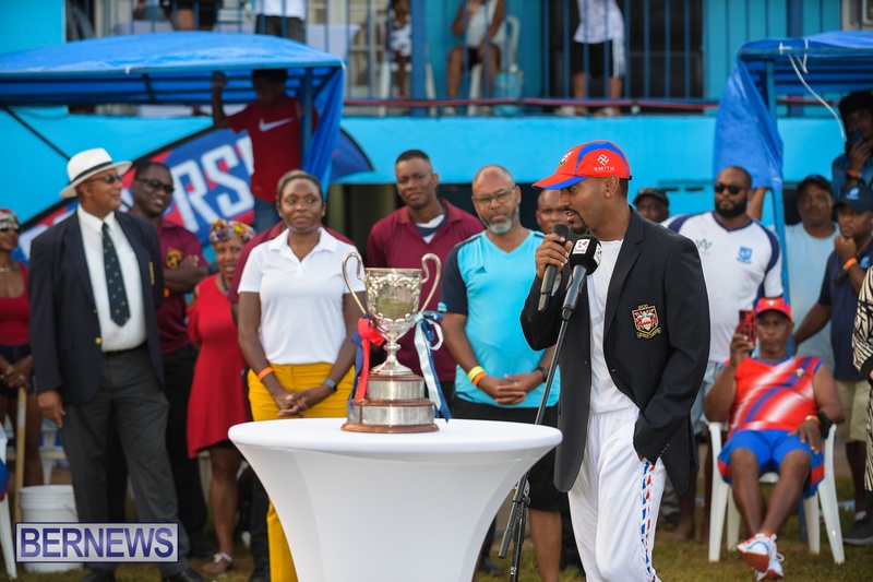 Cup presented to Somerset SCC at 2021 Cup Match Bermuda AW (13)