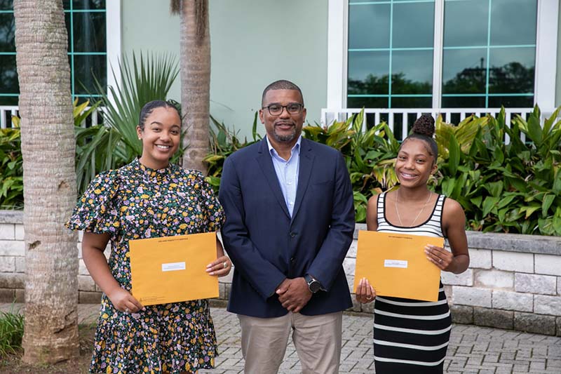 Education Ministry Scholarship & Award Recipients Bermuda Aug 2021 2