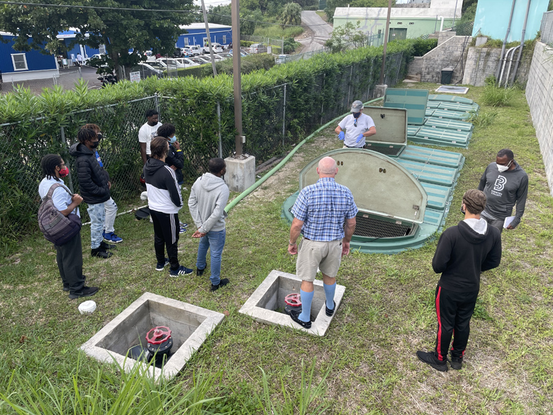 Bermuda College students visit MWI sewage treatment plant Oct 2021 (1)