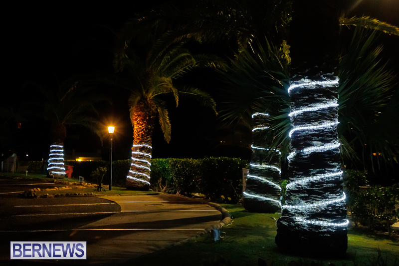 2021 Bermuda Island Christmas lights decorations images DF (14)