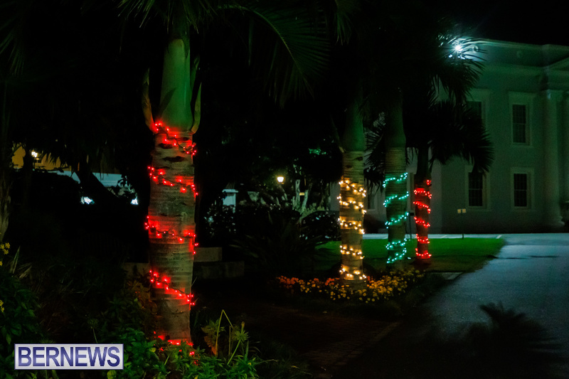 2021 Bermuda Island Christmas lights decorations images DF (28)