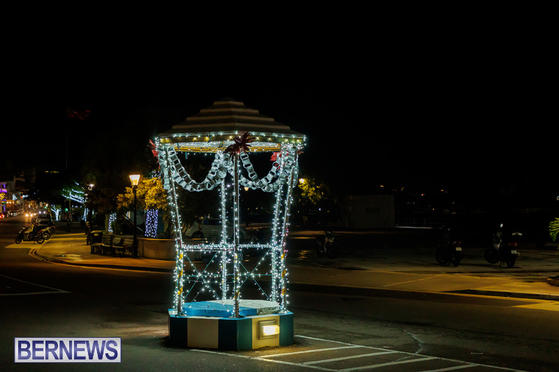 2021 Bermuda Island Christmas lights decorations images DF (33)