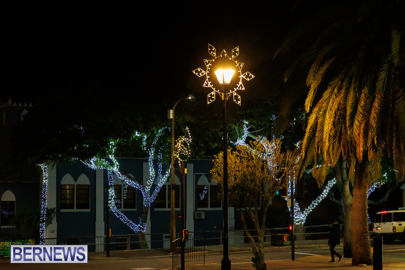 2021 Bermuda Island Christmas lights decorations images DF (51)
