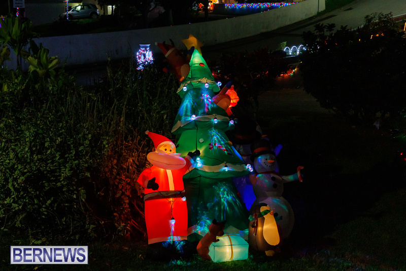 2021 Bermuda Island Christmas lights decorations images DF (7)