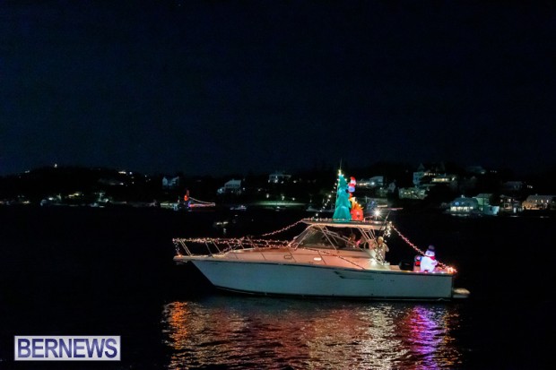 Bermuda Hamilton Christmas Boat Parade 2021 DF (13)