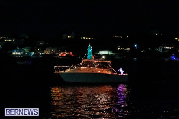 Bermuda Hamilton Christmas Boat Parade 2021 DF (23)