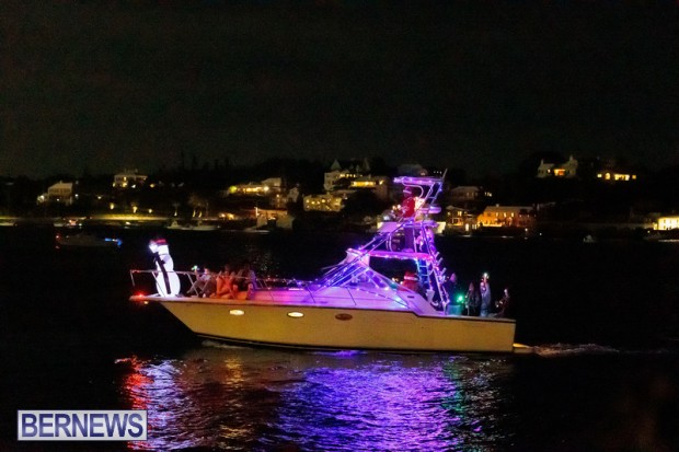 Bermuda Hamilton Christmas Boat Parade 2021 DF (3)