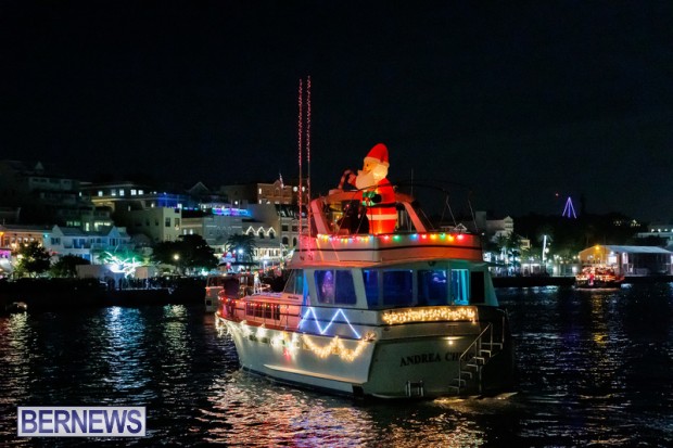 Bermuda Hamilton Christmas Boat Parade 2021 DF (6)