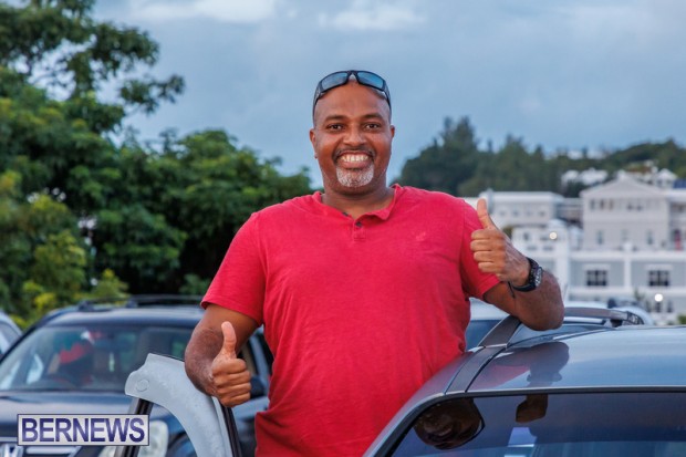 Fresh Air Films Drive-In Pajama Jam Hamilton City Bermuda Dec 2021 DF (16)