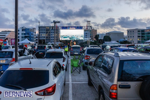 Fresh Air Films Drive-In Pajama Jam Hamilton City Bermuda Dec 2021 DF (23)