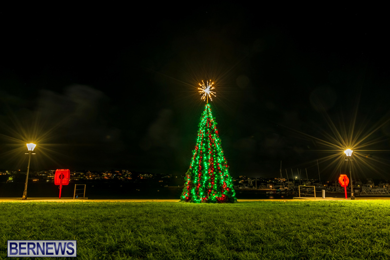 Hamilton Christmas Lights Bermuda Dec 2021 (4)