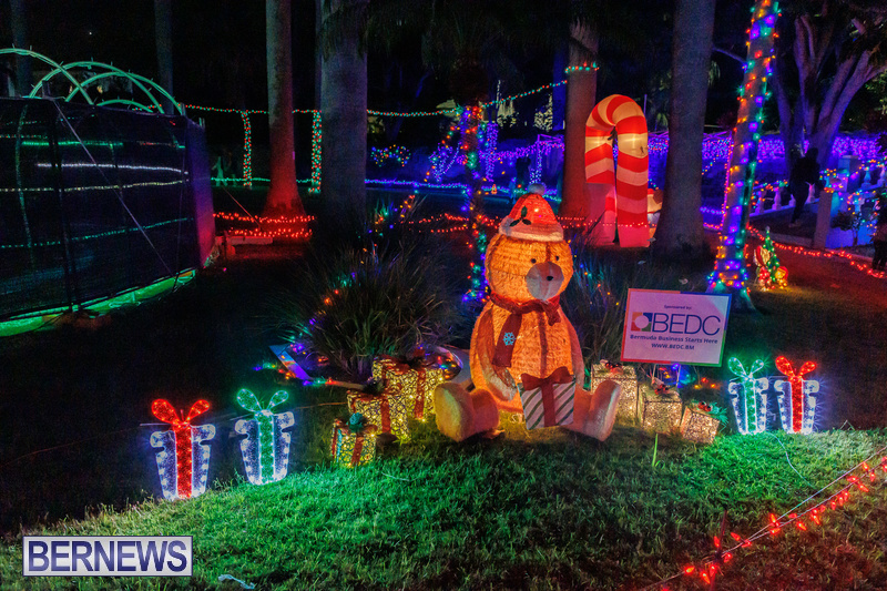 Somers Garden Bermuda Christmas Lights December 10 2021 DF (29)