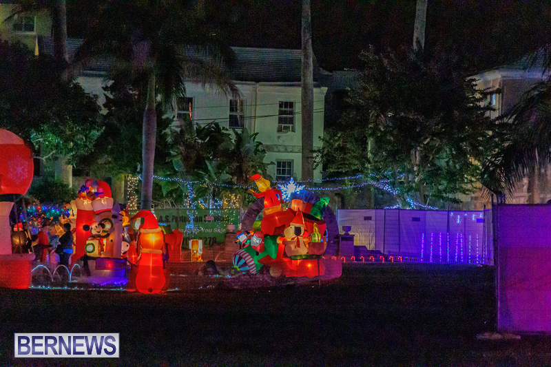 Somers Garden Bermuda Christmas Lights December 10 2021 DF (45)