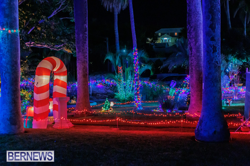 Somers Garden Bermuda Christmas Lights December 10 2021 DF (9)