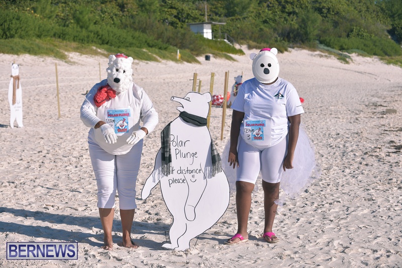 Special Olympics Bermuda  Polar Plunge beach Dec 2021 AW (1)