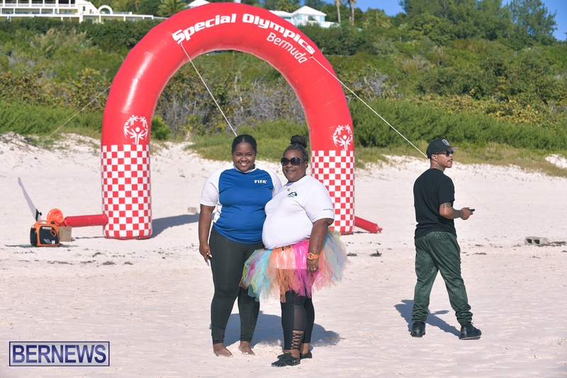 Special Olympics Bermuda  Polar Plunge beach Dec 2021 AW (38)