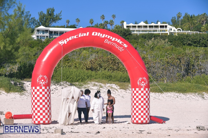 Special Olympics Bermuda  Polar Plunge beach Dec 2021 AW (58)