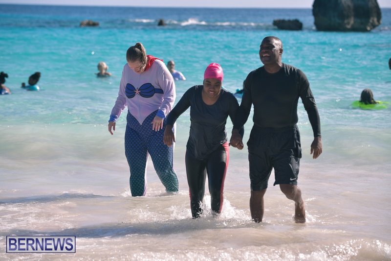 Special Olympics Bermuda  Polar Plunge beach Dec 2021 AW (62)