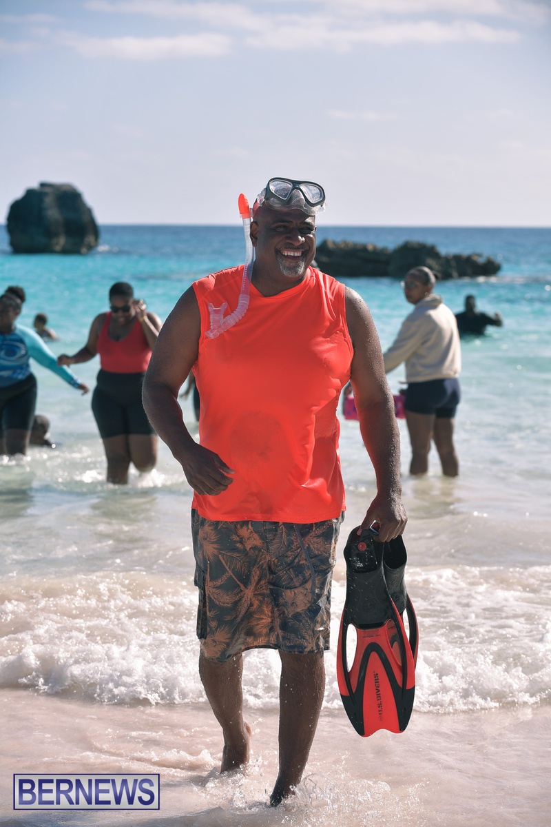 Special Olympics Bermuda  Polar Plunge beach Dec 2021 AW (66)