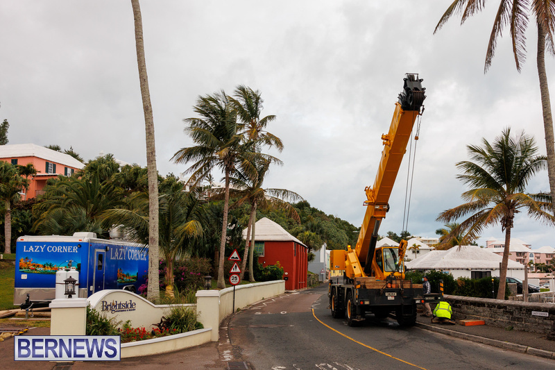 Food truck moved via crane in Flatts Bermuda Jan 2022 DF (3)