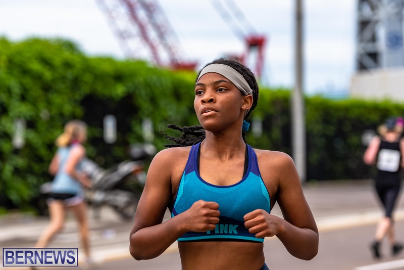 Bermuda You Go Girl relay running race Front Street Hamilton 2022 JS (51)