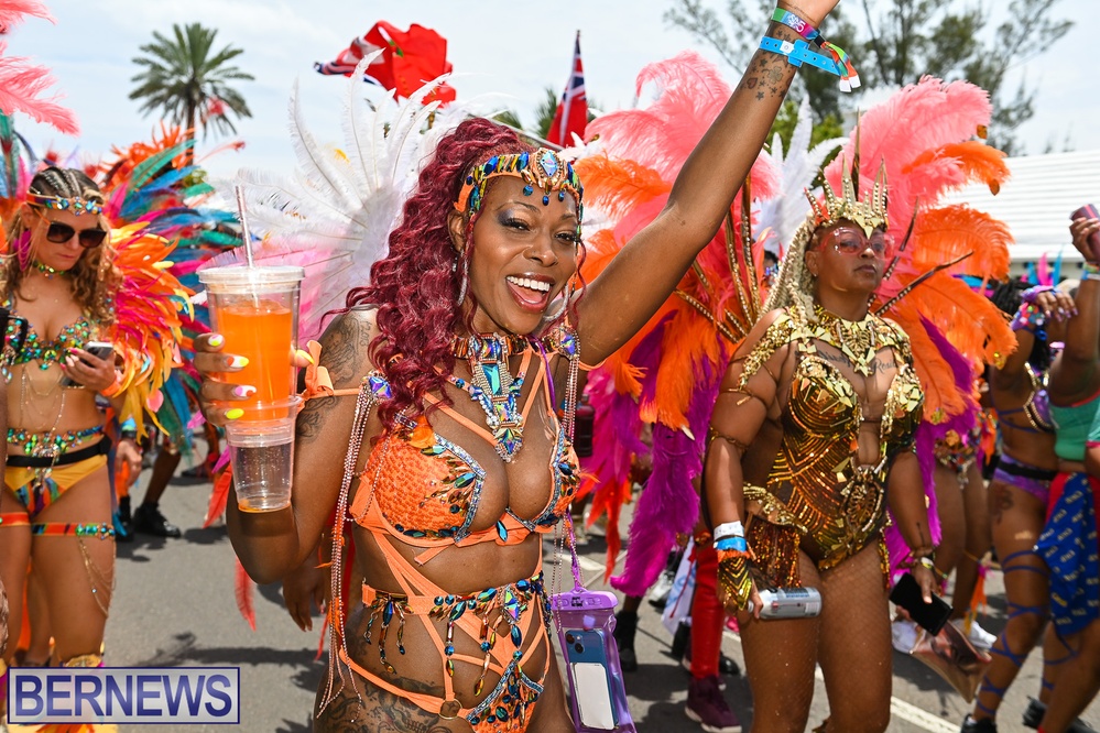 Carnival in Bermuda ‘Revel de Road’ event  party June 2022 AW (20)