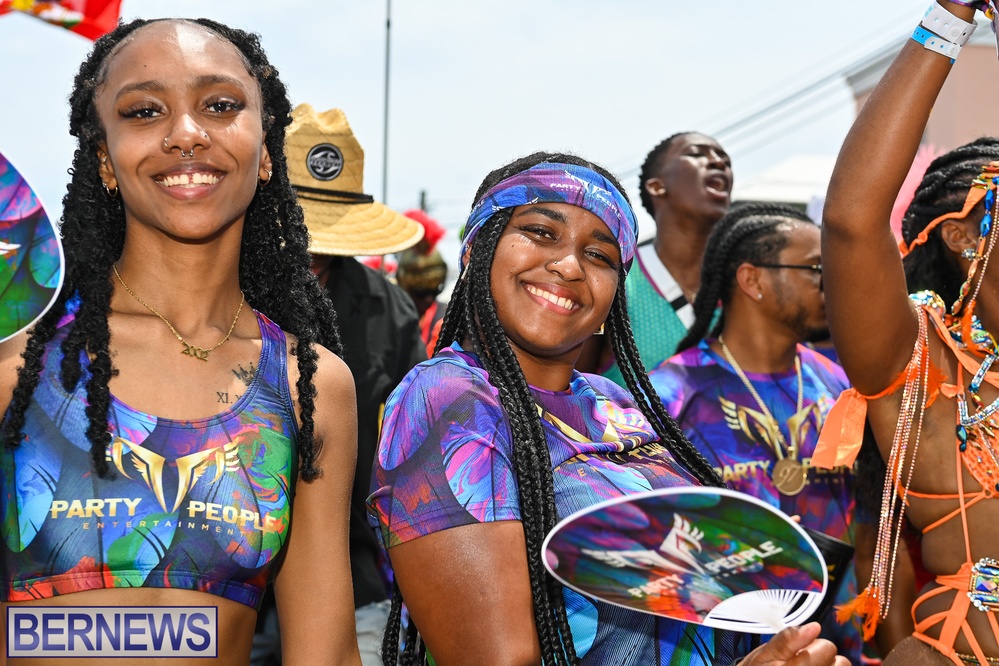 Carnival in Bermuda ‘Revel de Road’ event  party June 2022 AW (29)