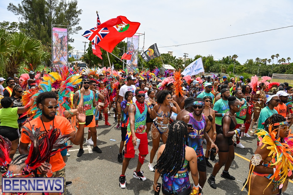 Carnival in Bermuda ‘Revel de Road’ event  party June 2022 AW (42)