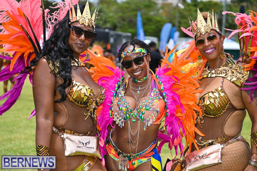Carnival in Bermuda ‘Revel de Road’ event  party June 2022 AW (49)