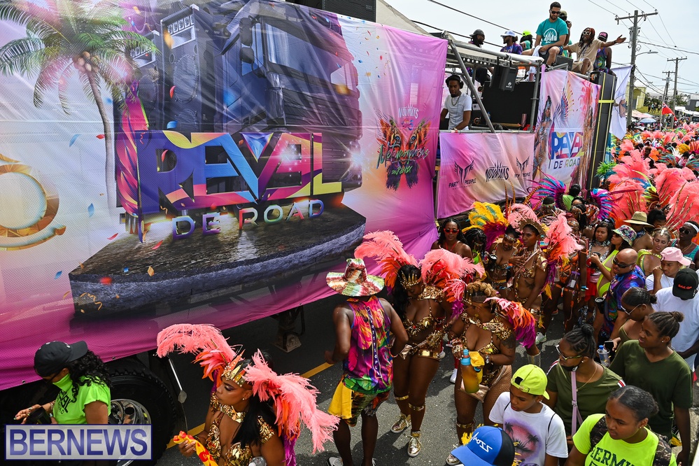 Carnival in Bermuda ‘Revel de Road’ event  party June 2022 AW (80)