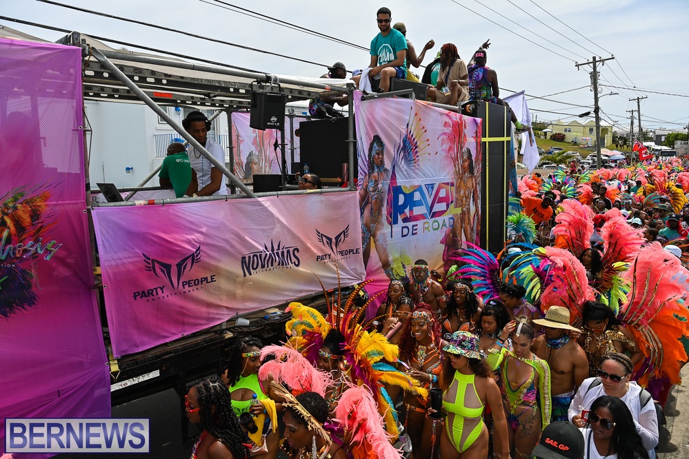 Carnival in Bermuda ‘Revel de Road’ event  party June 2022 AW (81)