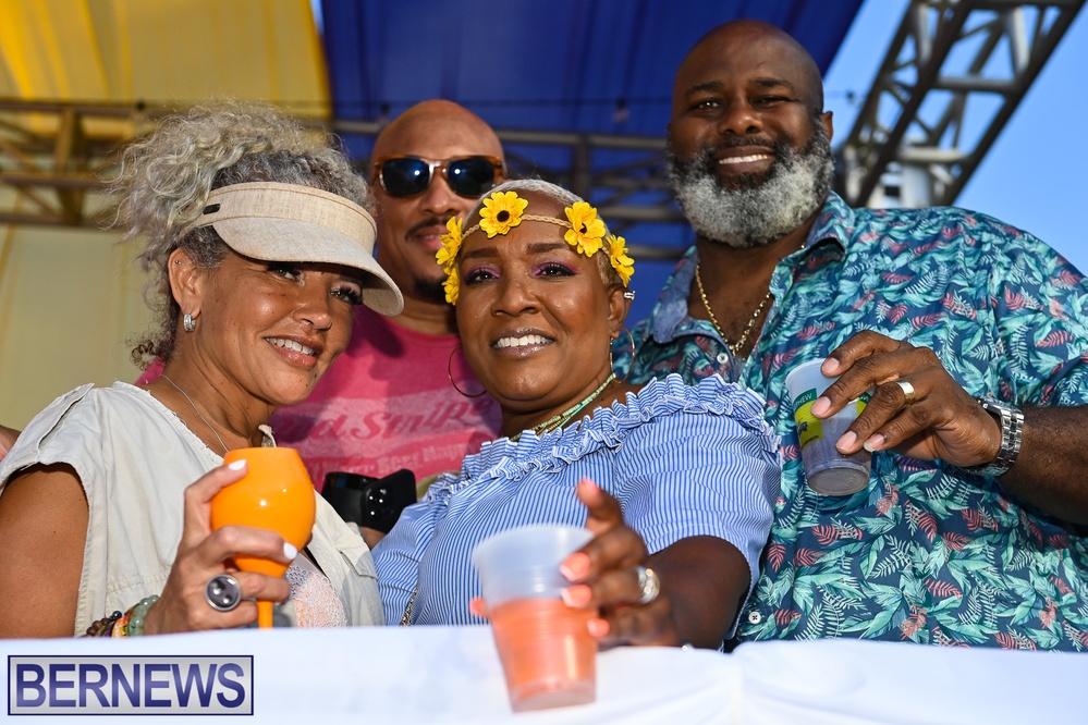 Nova Mas Swizzle Sunrise Bermuda June 2022 Carnival AW (116)