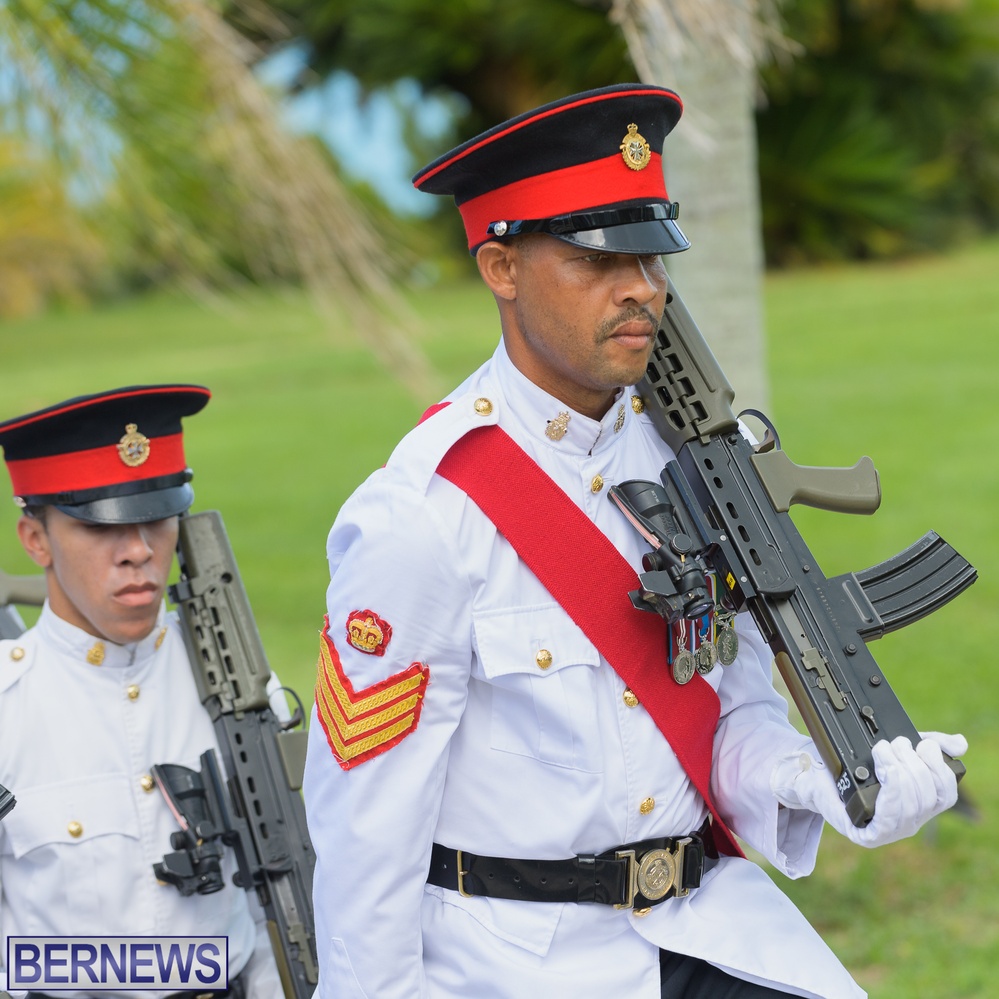 21-Rifle Salute For Queen Elizabeth II Bermuda 2022 AW (11)