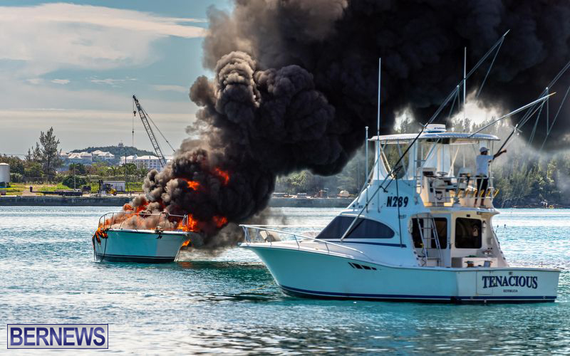 Boat Fire Bermuda 09 Oct 2022 2