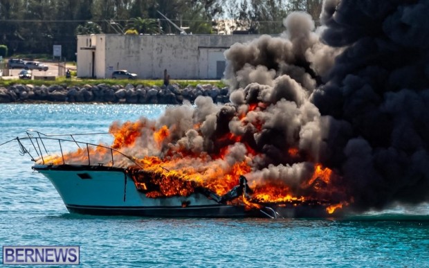 Boat fire St Georges Bermuda Oct 9 2022  (1)