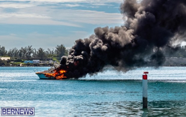 Boat fire St Georges Bermuda Oct 9 2022  (3)