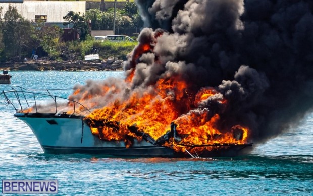 Boat fire St Georges Bermuda Oct 9 2022  (5)
