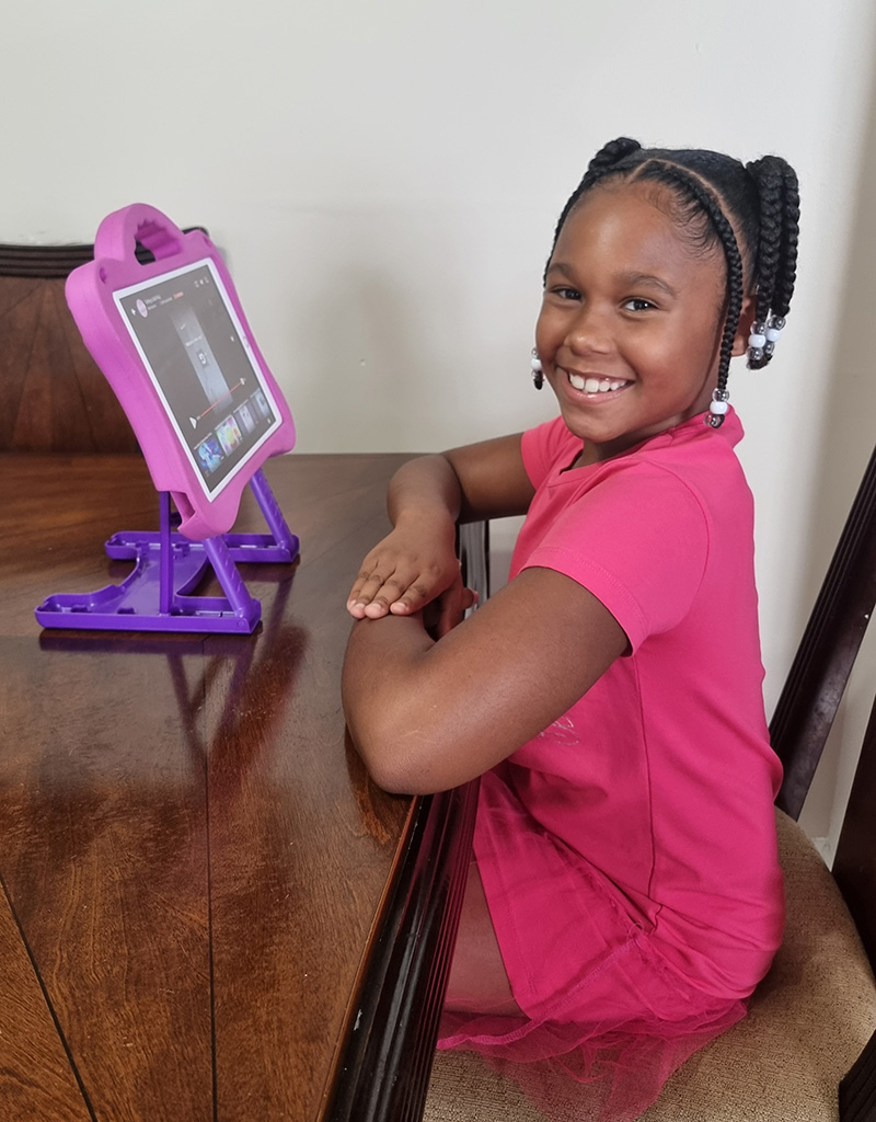 Kids Digital Wellness Antonia Holder DigiRoo Bermuda November 17, 2022_4