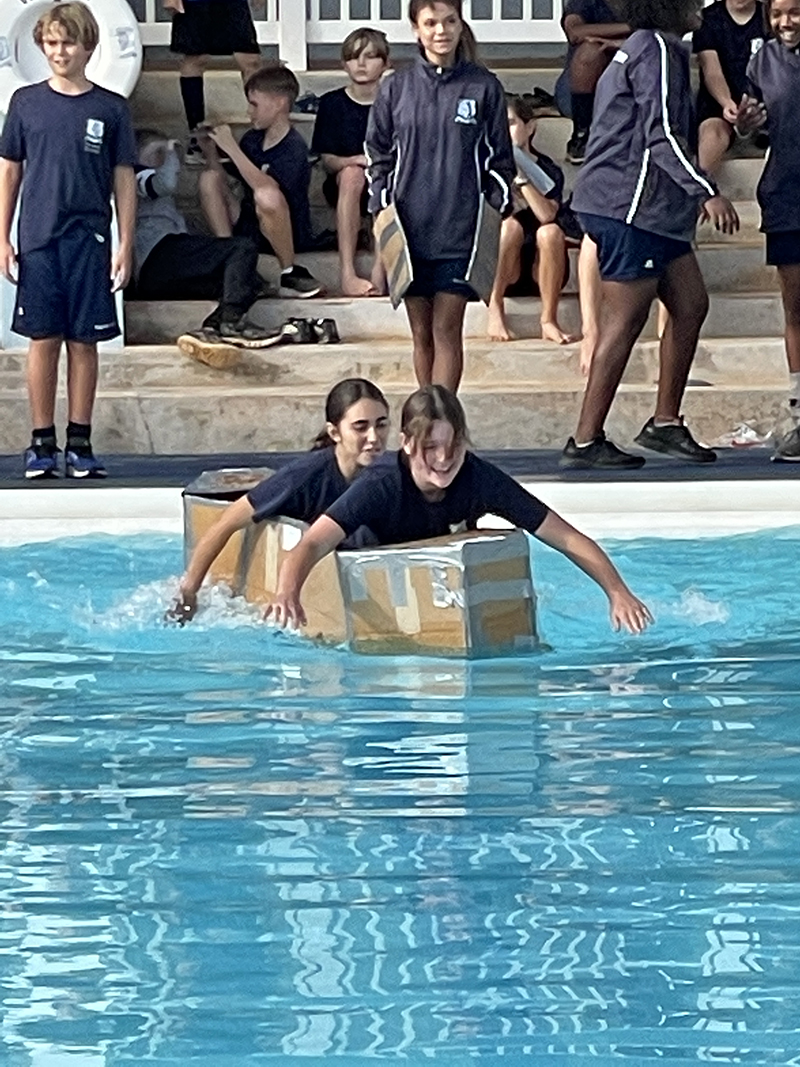 Warwick Academy Cardboard Boat Race Bermuda Nov 2022 (18)