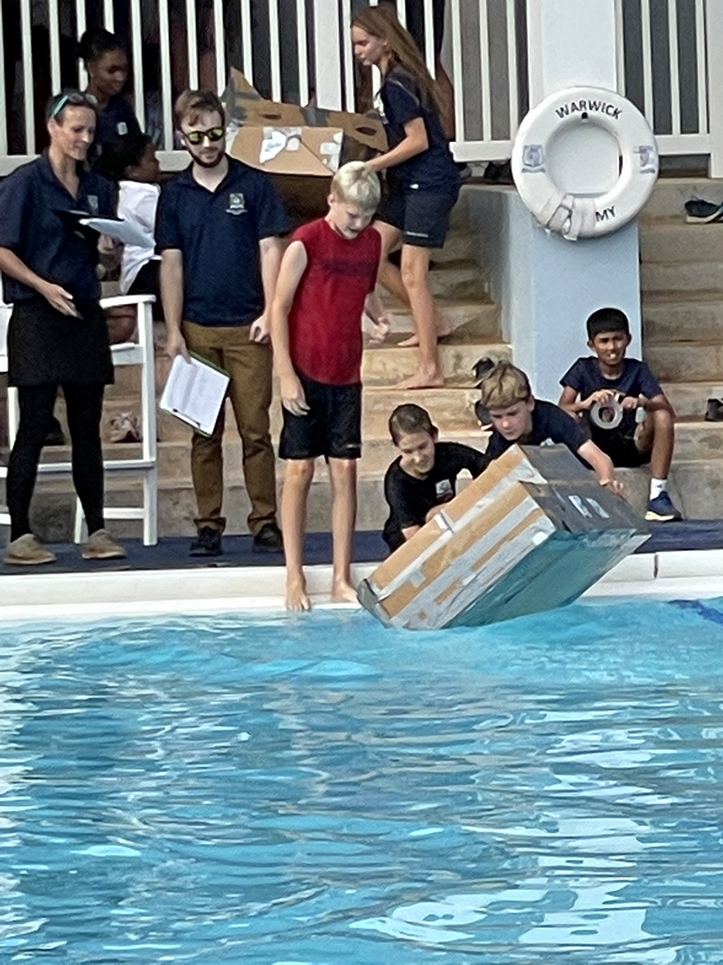 Warwick Academy Cardboard Boat Race Bermuda Nov 2022 (8)
