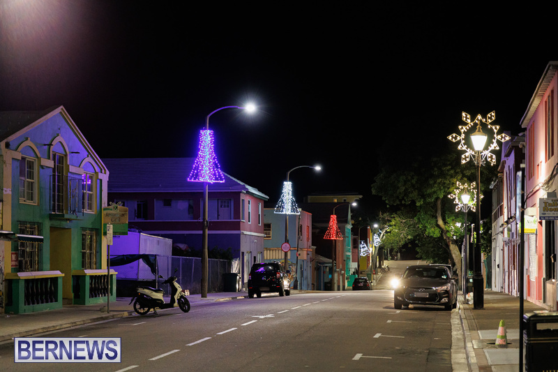 Hamiton Christmas lights Bermuda Dec 19 2022 DF (31)