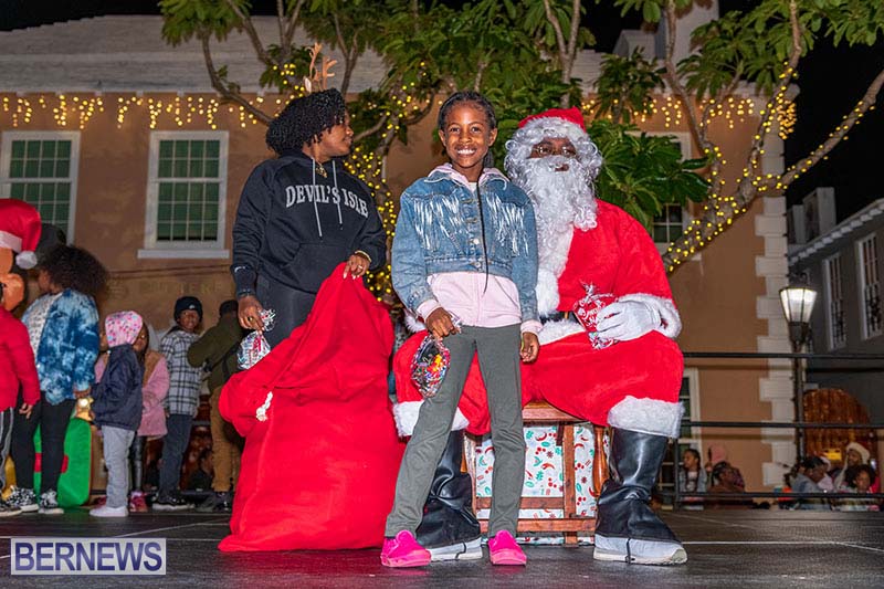 Santa Comes To St George's Bermuda December 4, 2022_25