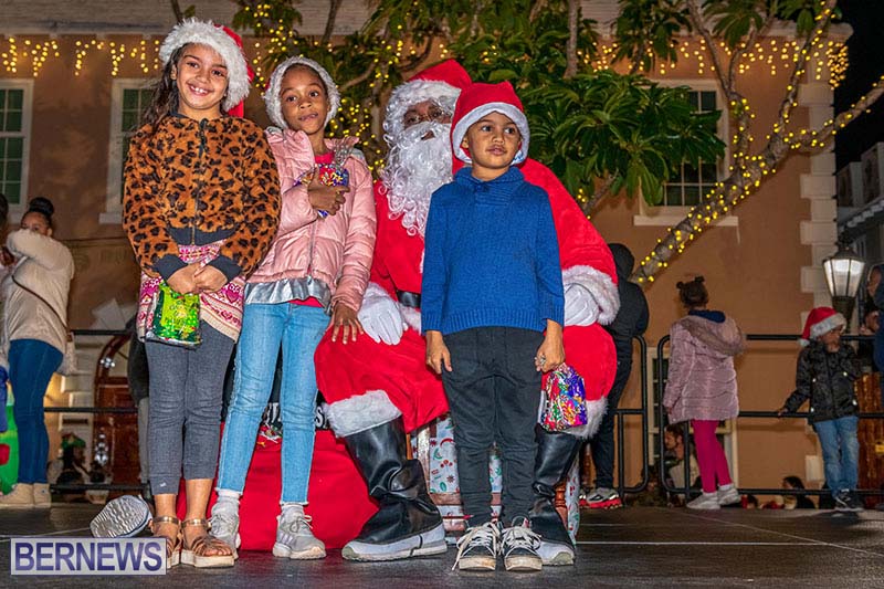 Santa Comes To St George's Bermuda December 4, 2022_39