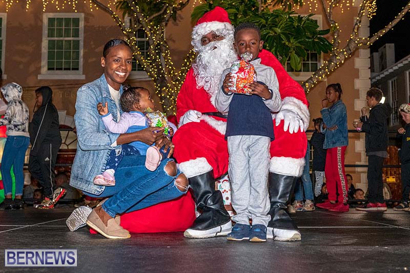 Santa Comes To St George's Bermuda December 4, 2022_44