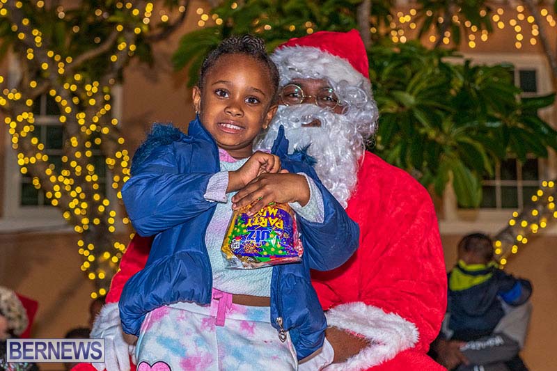 Santa Comes To St George's Bermuda December 4, 2022_48