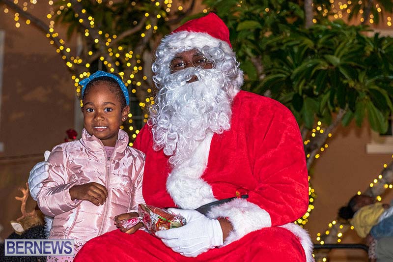 Santa Comes To St George's Bermuda December 4, 2022_74